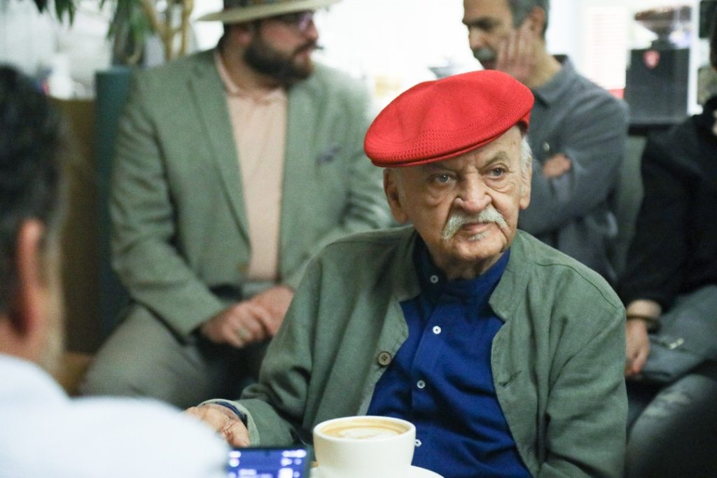 مراسم قرعه‌کشی دو جایزه ویژه فیلم «رُخ»12