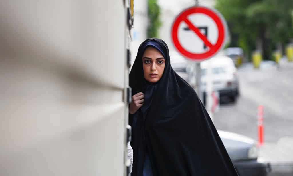 آغاز اکران آنلاین فیلم سینمایی «سگ دست»06