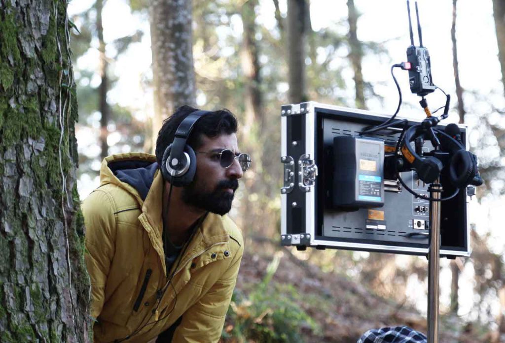 حسن نجم‌آبادی کارگردان فیلم کوتاه «میان کاج‌ها»01