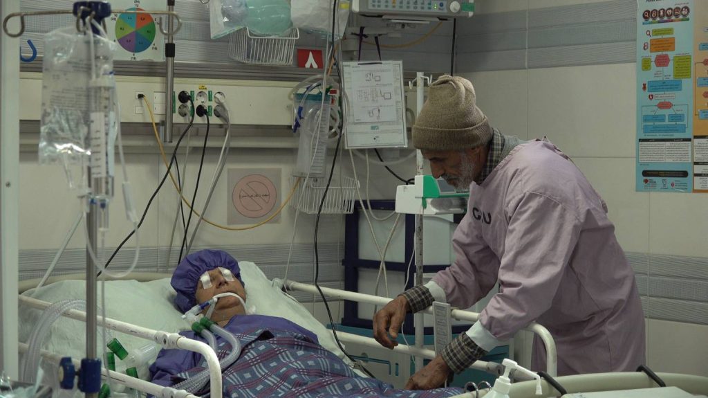 اکران آنلاین مستند زمستان طولانی