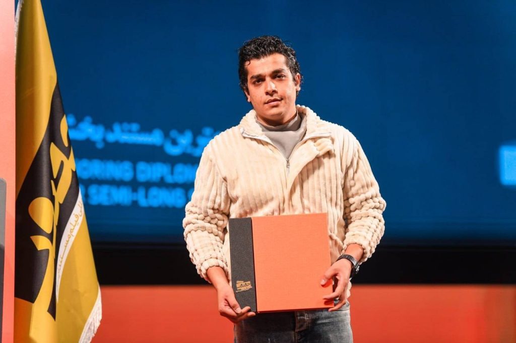3 انتخاب متفاوت تماشاگران «سینماحقیقت» آنها که تندیس بهترین فیلم تماشاگران را به خانه بردند