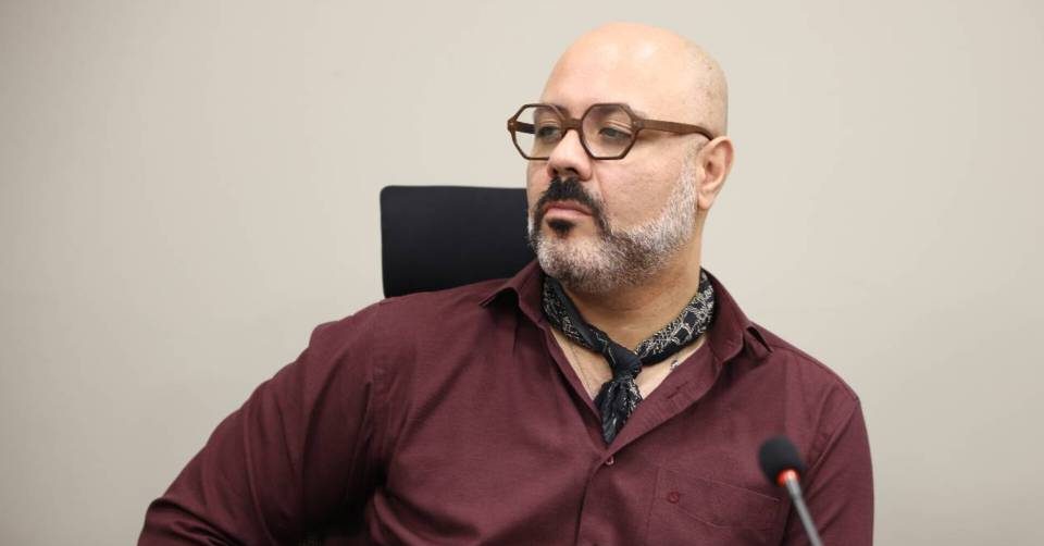 «چرا نمی‌توانم سیگار را کنار بگذارم؟»/ پرسشی که به ساخت مستند رسید