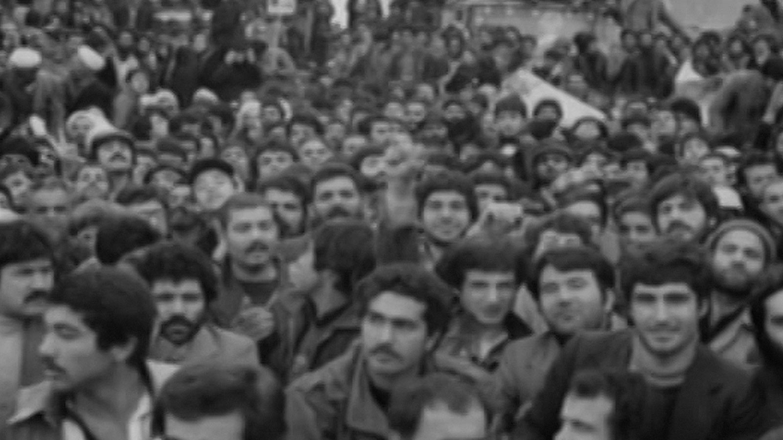 The Islamic revolution in six narratives-هاشور